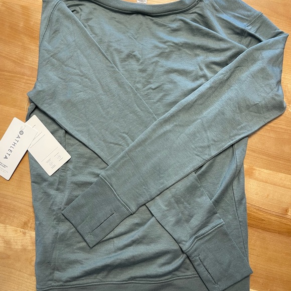 Athleta Sunrise V-Neck Sweatshirt in size Medium TALL - Picture 5 of 6